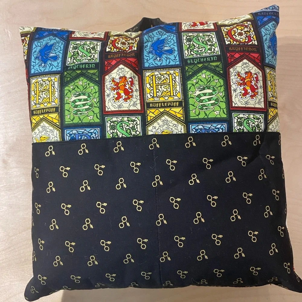 Hand Crafted Hogwarts House Crest Pillow - Multicolor (NX)